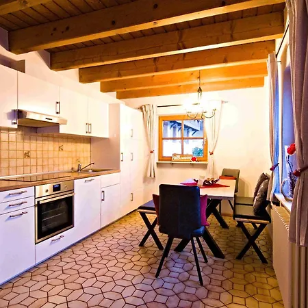 Kempfenhof Lejlighed *