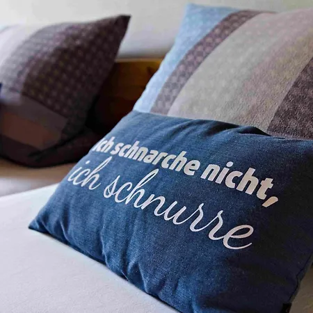 Kempfenhof Apartman *